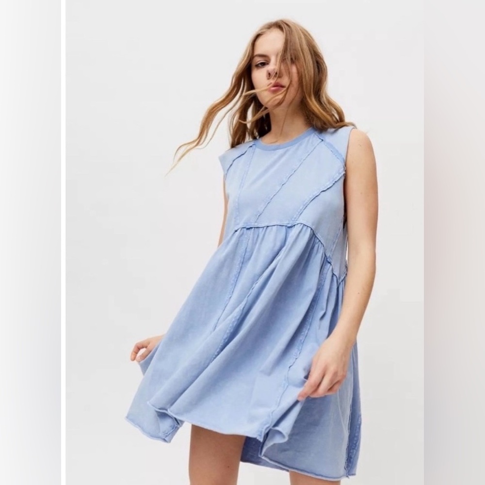 Urban Outfitters
UO Stevie Babydoll Light Blue T-Shirt Dress spring
